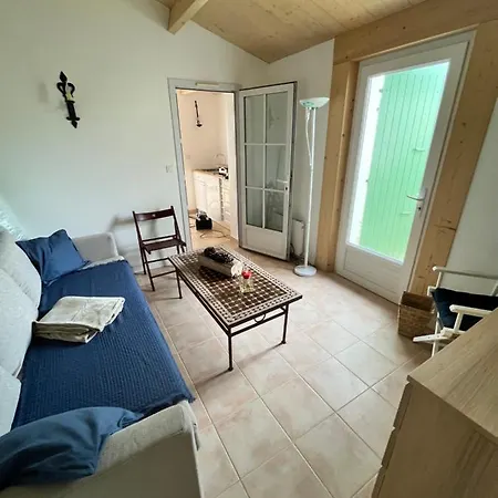 Maison Chaleureuse à Deux Pas Des Dunes Hébergement de vacances La Couarde-sur-Mer
